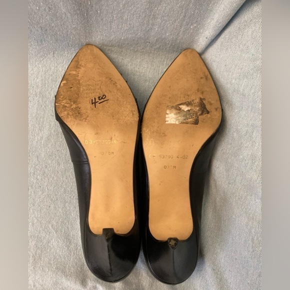 Vintage Flings Sz 7.5M Black with Gold Accents - Picture 4 of 4